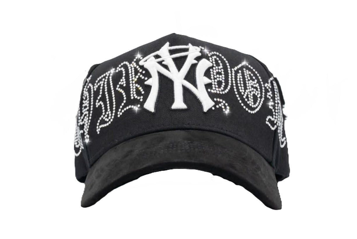 31 Hats Kristal White